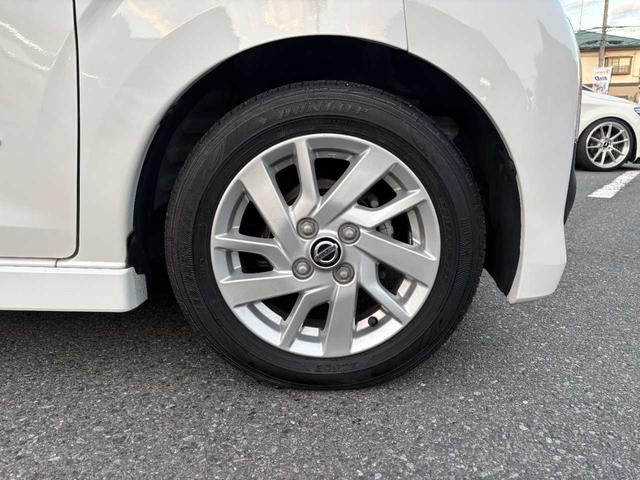 デイズ ハイウェイスター　Ｘ　純正ＳＤナビ／全周囲カメラ／禁煙車／フルセグＴＶ／クリアランスソナー／衝突軽減／レーンキープ／横滑り防止／純正ドラレコ／ＥＴＣ／Ｂｌｕｅｔｏｏｔｈ／スマートキー／取扱説明書／保証書／記録簿／スペアキー（40枚目）