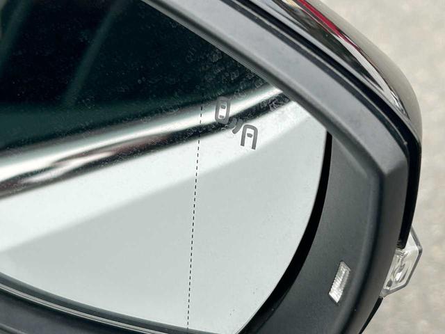 Ｔ－クロス ＴＳＩ　１ｓｔプラス　純正ナビ／ＡｐｐｌｅＣａｒＰｌａｙ／クリアランスソナー／バックカメラ／クルコン／衝突軽減／レーンキープ／横滑防止／置くだけ充電／Ｐアシスト／ＢＳＭ／前後ドラレコ／フルセグ／ＥＴＣ２．０／スマートキー（28枚目）