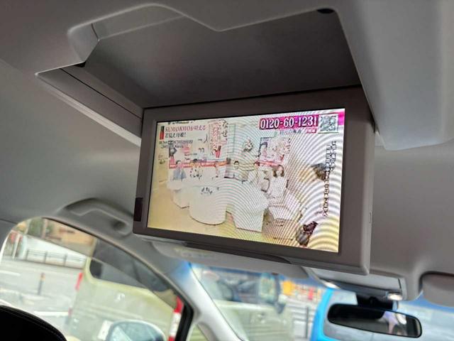 オデッセイ アブソルート・EXアドバンス インターナビシステム/リアエンターテイメントシステム/全周囲カメラ/無限フロアマット/ホンダセンシング/ハーフレザー/両側電動スライド/フリップダウンモニター/純正ナビ/純正18インチAW/ETC(2枚目)