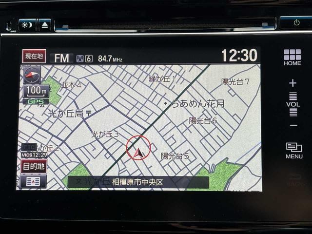 オデッセイ アブソルート・EXアドバンス インターナビシステム/リアエンターテイメントシステム/全周囲カメラ/無限フロアマット/ホンダセンシング/ハーフレザー/両側電動スライド/フリップダウンモニター/純正ナビ/純正18インチAW/ETC(6枚目)