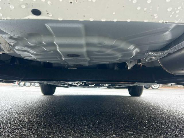 ノート Ｘ　純正ナビ／全周囲カメラ／オートライト／インテリジェントルームミラー／クリアランスソナー／ドラレコ／ＥＴＣ／フルセグＴＶ／Ｂｌｕｅｔｏｏｔｈ／衝突軽減／レーンキープ／スマートキー／取扱説明書／保証書（41枚目）