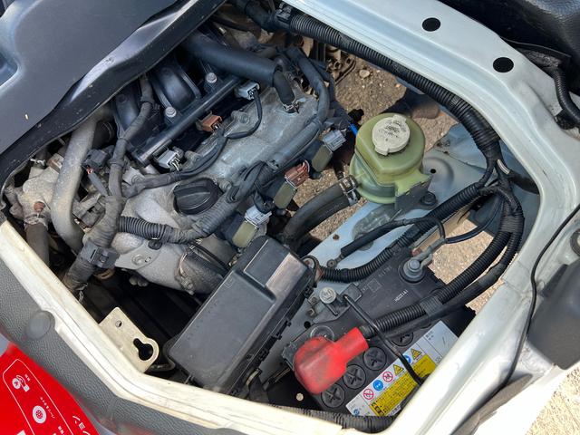 ハイゼットカーゴ スペシャル　４ＡＴ　集中ドアロック　エアコンコンプレッサー交換済　フィルター内蔵高圧側パイプ（エアコン配管）交換済　ナビ　テレビ　バックモニター　ＥＴＣ　ドライブレコーダー　コムテック　ＤＣ－ＤＲ４１２　修復歴無（20枚目）