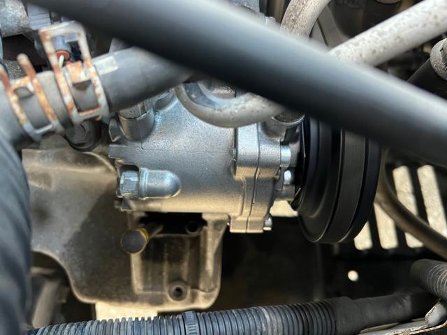 ハイゼットカーゴ スペシャル　４ＡＴ　集中ドアロック　エアコンコンプレッサー交換済　フィルター内蔵高圧側パイプ（エアコン配管）交換済　ナビ　テレビ　バックモニター　ＥＴＣ　ドライブレコーダー　コムテック　ＤＣ－ＤＲ４１２　修復歴無（22枚目）