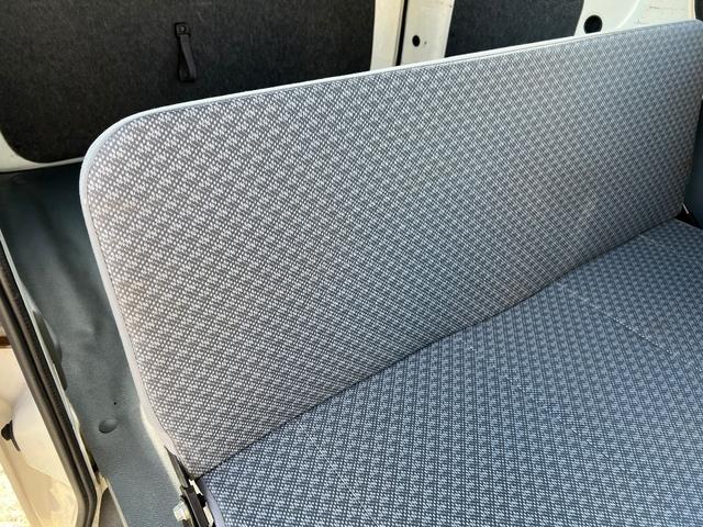 ハイゼットカーゴ スペシャル　４ＡＴ　集中ドアロック　エアコンコンプレッサー交換済　フィルター内蔵高圧側パイプ（エアコン配管）交換済　ナビ　テレビ　バックモニター　ＥＴＣ　ドライブレコーダー　コムテック　ＤＣ－ＤＲ４１２　修復歴無（50枚目）