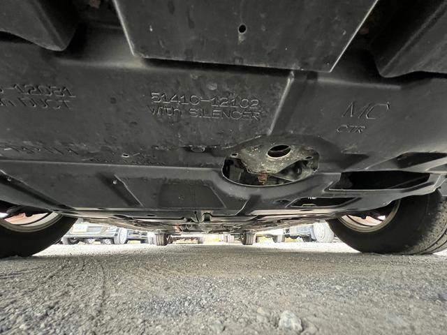 プリウス S LEDエディション 特別仕様車 S LEDエディション 3連LEDヘッドランプ パール スマートキーx2本 プッシュスタート バックモニター EGRバルブ清掃済み ビルトインETC ナビ テレビ 取説 AA評価4点(33枚目)