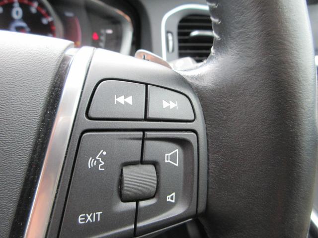 Ｖ６０ クロスカントリー　Ｔ５　ＡＷＤ　ＳＥ　純正ナビ　ＴＶ　バックカメラ　レザーシート　パドルシフト　電動パワーシート　ＨＩＤヘッドライト　ＥＴＣ　クルーズコントロール　障害物センサー　レーンキープアシスト　ｂｌｕｅｔｏｏｔｈ（46枚目）