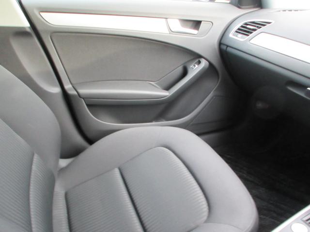 Ａ４ ２．０ＴＦＳＩ　プッシュスタート　バイキセノン　バックカメラ　運転席助手席パワーシート　ＥＴＣ　障害物センサー　アイドリングストップ　ｂｌｕｅｔｏｏｔｈ付きナビ　ドライブレコーダー　カーテンエアバッグ（26枚目）