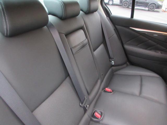 NISSAN SKYLINE 350GT HYBRID TYPE P
