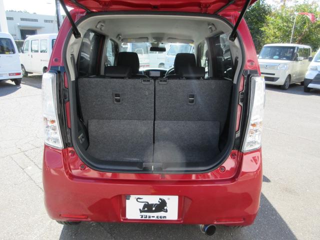 ワゴンＲスティングレー Ｔ　ＥＴＣ　ナビ　スマートキー　プッシュスタート　社外マフラー　シートヒーター　ＨＩＤヘッドライト　フォグランプ　衝突被害軽減ブレーキ　アクセル踏み違い防止装置　クルーズコントロール　アイドリングストップ（17枚目）