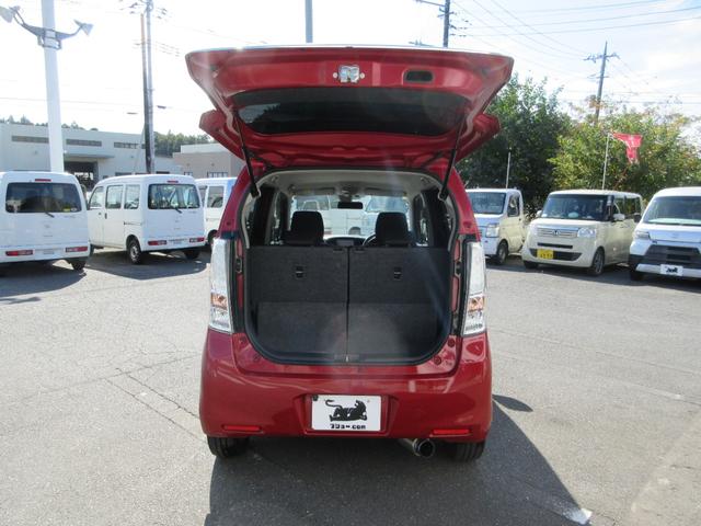 ワゴンＲスティングレー Ｔ　ＥＴＣ　ナビ　スマートキー　プッシュスタート　社外マフラー　シートヒーター　ＨＩＤヘッドライト　フォグランプ　衝突被害軽減ブレーキ　アクセル踏み違い防止装置　クルーズコントロール　アイドリングストップ（18枚目）