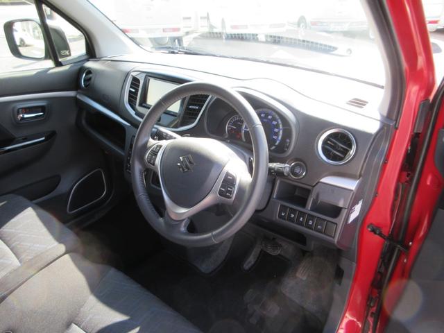 ワゴンＲスティングレー Ｔ　ＥＴＣ　ナビ　スマートキー　プッシュスタート　社外マフラー　シートヒーター　ＨＩＤヘッドライト　フォグランプ　衝突被害軽減ブレーキ　アクセル踏み違い防止装置　クルーズコントロール　アイドリングストップ（30枚目）