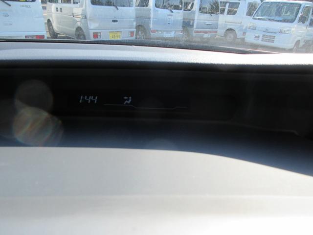 ステップワゴン Ｇ　コンフォートセレクション　両側電動パワースライドドア　ＥＴＣ　９インチナビ　バックカメラ　ＨＩＤヘッドライト　スマートキー　アイドリングストップ　クルーズコントロール　ＡＢＳ　盗難防止システム（33枚目）