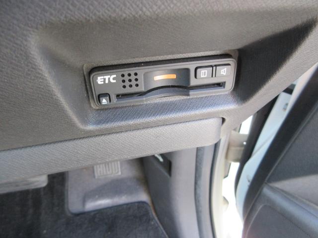 ステップワゴン Ｇ　コンフォートセレクション　両側電動パワースライドドア　ＥＴＣ　９インチナビ　バックカメラ　ＨＩＤヘッドライト　スマートキー　アイドリングストップ　クルーズコントロール　ＡＢＳ　盗難防止システム（35枚目）