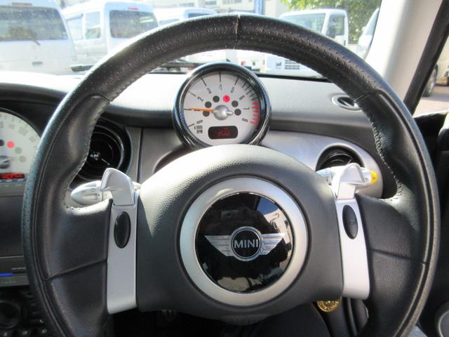ＭＩＮＩ クーパーＳ　ターボ　アルミホイール　ＨＩＤヘッドライト　ＡＢＳ　カーテンエアバッグ　サイドエアバッグ　パドルシフト　ＥＴＣ　ドライブレコーダー（25枚目）
