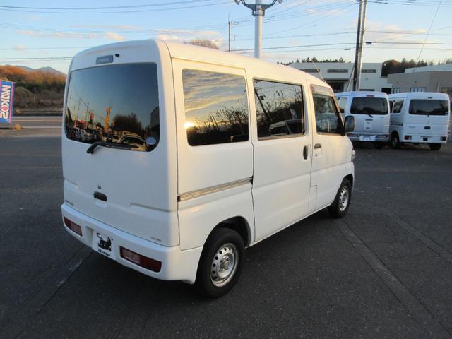 ミニキャブバン ＣＬ　両側スライドドア　フロントパワーウィンドウ　運転席助手席エアバッグ（12枚目）
