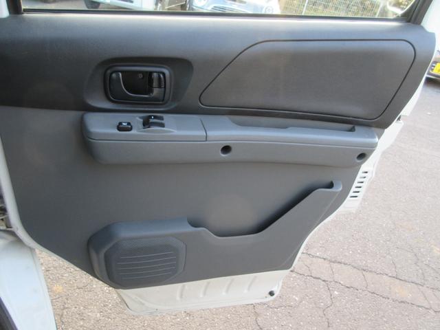 ミニキャブバン ＣＬ　両側スライドドア　フロントパワーウィンドウ　運転席助手席エアバッグ（33枚目）