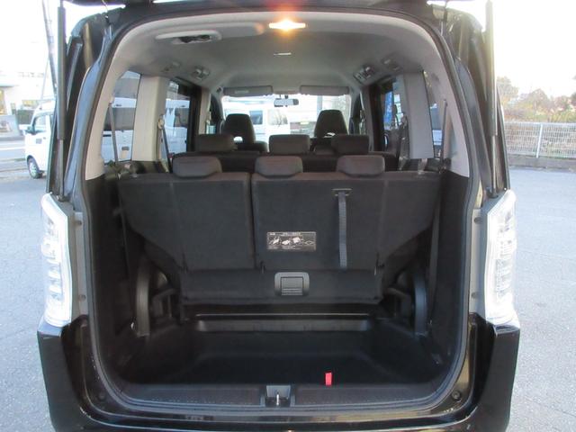 ステップワゴンスパーダ Ｓ　ナビ装着スペシャルパッケージ　左側パワースライドドア　クルーズコントロール　ＶＳＡ　バックカメラ　ＥＴＣ　ｂｌｕｅｔｏｏｔｈ　ＨＩＤヘッドライト　アイドリングストップ　ドライブレコーダー（18枚目）