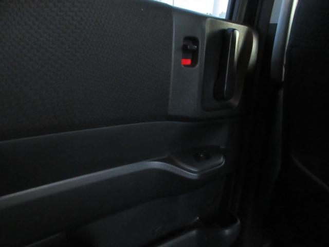 ステップワゴンスパーダ Ｓ　ナビ装着スペシャルパッケージ　左側パワースライドドア　クルーズコントロール　ＶＳＡ　バックカメラ　ＥＴＣ　ｂｌｕｅｔｏｏｔｈ　ＨＩＤヘッドライト　アイドリングストップ　ドライブレコーダー（24枚目）