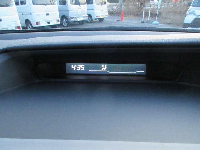 ステップワゴンスパーダ Ｓ　ナビ装着スペシャルパッケージ　左側パワースライドドア　クルーズコントロール　ＶＳＡ　バックカメラ　ＥＴＣ　ｂｌｕｅｔｏｏｔｈ　ＨＩＤヘッドライト　アイドリングストップ　ドライブレコーダー（38枚目）