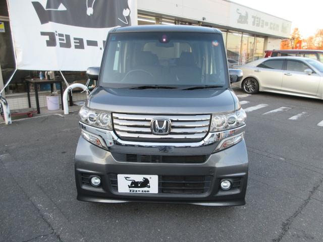 Ｎ－ＢＯＸカスタム Ｇ・Ａパッケージ　アルミホイール　左側電動パワースライドドア　スマートキー　プッシュスタート　ＨＩＤヘッドライト　フロントフォグランプ　アイドリングストップ　衝突被害軽減ブレーキ　サイドカーテンエアバッグ（2枚目）