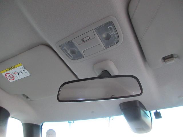Ｎ－ＢＯＸカスタム Ｇ・Ａパッケージ　アルミホイール　左側電動パワースライドドア　スマートキー　プッシュスタート　ＨＩＤヘッドライト　フロントフォグランプ　アイドリングストップ　衝突被害軽減ブレーキ　サイドカーテンエアバッグ（25枚目）