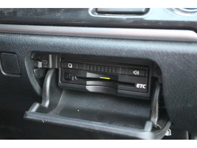 クラウンハイブリッド アスリートＳ　ＯＰ１８インチアルミ　禁煙車　メーカーナビ　バックカメラ　Ｂｌｕｅｔｏｏｔｈ　ＨＩＤヘッド　シートヒーター　ステアリングヒーター　ＴＥＩＮ車高調　ＥＴＣ　前後ドラレコ　ＨＶバッテリー交換済　自社保証（34枚目）