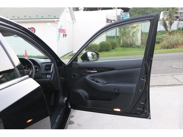 クラウンハイブリッド アスリートＳ　ＯＰ１８インチアルミ　禁煙車　メーカーナビ　バックカメラ　Ｂｌｕｅｔｏｏｔｈ　ＨＩＤヘッド　シートヒーター　ステアリングヒーター　ＴＥＩＮ車高調　ＥＴＣ　前後ドラレコ　ＨＶバッテリー交換済　自社保証（41枚目）