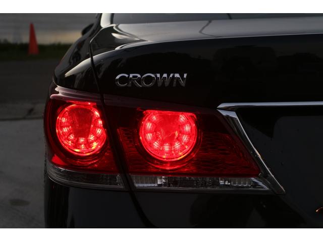 クラウンハイブリッド アスリートＳ　ＯＰ１８インチアルミ　禁煙車　メーカーナビ　バックカメラ　Ｂｌｕｅｔｏｏｔｈ　ＨＩＤヘッド　シートヒーター　ステアリングヒーター　ＴＥＩＮ車高調　ＥＴＣ　前後ドラレコ　ＨＶバッテリー交換済　自社保証（47枚目）