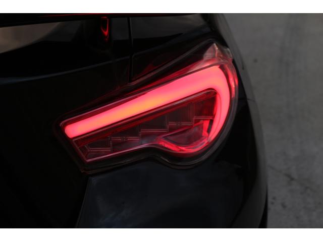 86 GT HKS GTスーパーチャージャー KHULVer2エアロキット RAYSグラムハイツAW BRIDEシート KHULマフラー BLITZ車高調 CUSCOタワーバー LEDテール/ヘッド/フォグライト(53枚目)