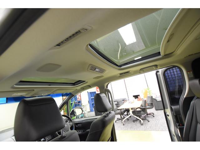 エスクァイア Gi ETC Tコネクトナビ フルセグTV Bluetooth再生 バックカメラ 両側パワースライドドア ツインサンルーフ 黒レザーシート シートヒーター クルーズコントロール スマートキー ローダウン(64枚目)