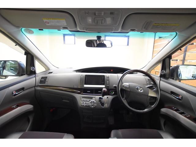 常時在庫１５台以上の軽自動車、ミニバンを展示しております。店長が厳選したお車のみを集めて展示しております。良質なお車の見ご紹介しておりますので見て・触って・試乗してお気に入りの１台と巡り会ってください