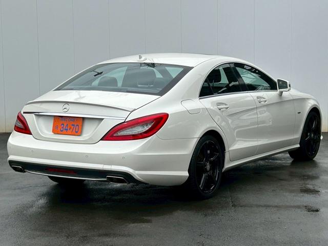 ＣＬＳクラス ＣＬＳ３５０ブルーエフィシェンシＡＭＧスポーツパケジ　黒革シート　サンルーフ　エアサス　ナビ（12枚目）