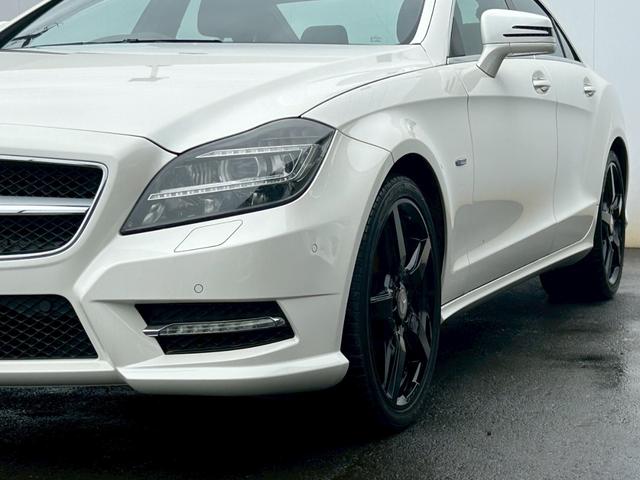 ＣＬＳクラス ＣＬＳ３５０ブルーエフィシェンシＡＭＧスポーツパケジ　黒革シート　サンルーフ　エアサス　ナビ（14枚目）
