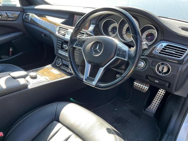 ＣＬＳクラス ＣＬＳ３５０ブルーエフィシェンシＡＭＧスポーツパケジ　黒革シート　サンルーフ　エアサス　ナビ（40枚目）