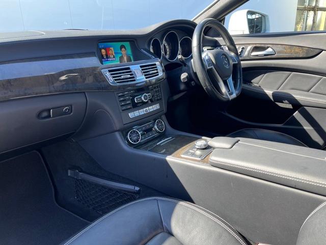 ＣＬＳクラス ＣＬＳ３５０ブルーエフィシェンシＡＭＧスポーツパケジ　黒革シート　サンルーフ　エアサス　ナビ（44枚目）