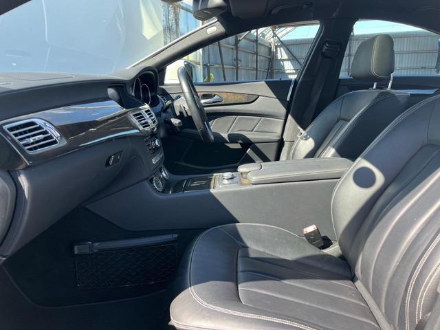 ＣＬＳクラス ＣＬＳ３５０ブルーエフィシェンシＡＭＧスポーツパケジ　黒革シート　サンルーフ　エアサス　ナビ（45枚目）