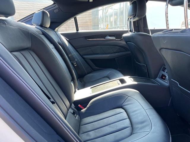 ＣＬＳクラス ＣＬＳ３５０ブルーエフィシェンシＡＭＧスポーツパケジ　黒革シート　サンルーフ　エアサス　ナビ（56枚目）