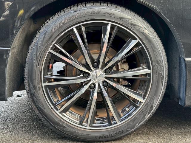 エルグランド ２５０ハイウェイスター　車高調　アルミ　アルパインナビ（17枚目）