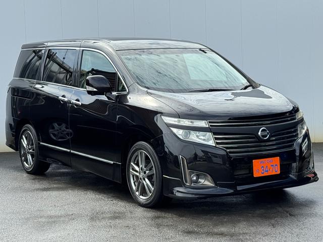 エルグランド ３５０ハイウェイスターアーバンクロムブラックレザー　エアロ　本革　両側パワスラ　フリップダウンモニター　ＴＶ　ＥＴＣ　Ｂカメラ　パワーシート　パワーバックドア（10枚目）