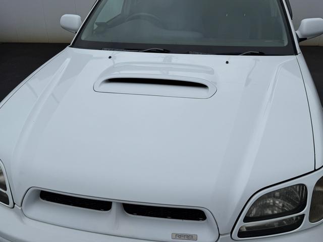 レガシィＢ４ ＲＳＫ　ターボ車　ＭＴ車　ＭＯＭＯステ　ハーフレザー　パワーシート（3枚目）