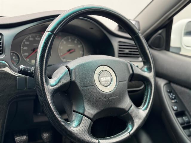 レガシィＢ４ ＲＳＫ　ターボ車　ＭＴ車　ＭＯＭＯステ　ハーフレザー　パワーシート（23枚目）