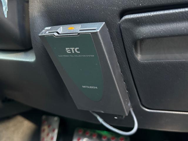 レガシィＢ４ ＲＳＫ　ターボ車　ＳＴＩマフラー　エアロ　ＳＴＩペダルセット　エアクリ　ＥＴＣ（33枚目）