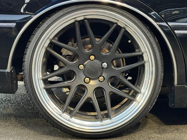 クラウンマジェスタ Ａタイプ　タイベル交換済み　フルエアロ　２０インチアルミ　車高調　パワーシート（18枚目）