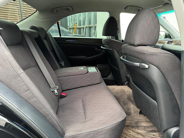 クラウンマジェスタ Aタイプ パワーシート 純正マルチ TV Bカメラ ETC スマートキー(45枚目)