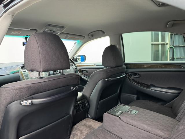 クラウンマジェスタ Aタイプ パワーシート 純正マルチ TV Bカメラ ETC スマートキー(47枚目)