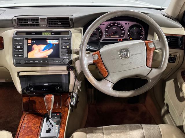 クラウン アスリート　純正マルチ　ＴＶ　ＥＴＣ　キーレス　ドラレコ（19枚目）