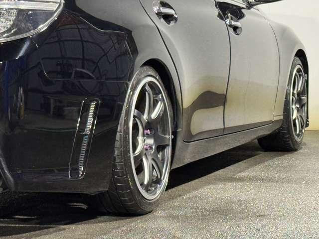 マークＸ ２５０Ｇ　リラックスセレクション・ブラックリミテッド　Ｇ’ｓ仕様　エアロ　車高調　サンルーフ　ＥＭＫＥＩ１８インチアルミ　ＴＶ　Ｂカメラ　ＥＴＣ　パワーシート（5枚目）