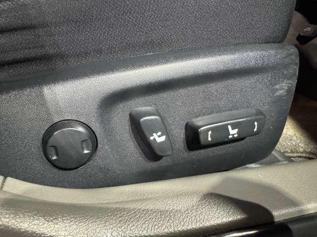 マークＸ ２５０Ｇ　リラックスセレクション・ブラックリミテッド　Ｇ’ｓ仕様　エアロ　車高調　サンルーフ　ＥＭＫＥＩ１８インチアルミ　ＴＶ　Ｂカメラ　ＥＴＣ　パワーシート（35枚目）