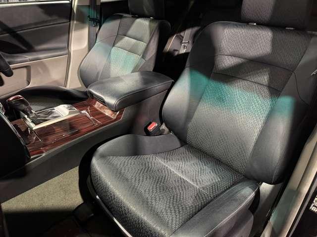 マークＸ ２５０Ｇ　リラックスセレクション・ブラックリミテッド　Ｇ’ｓ仕様　エアロ　車高調　サンルーフ　ＥＭＫＥＩ１８インチアルミ　ＴＶ　Ｂカメラ　ＥＴＣ　パワーシート（41枚目）