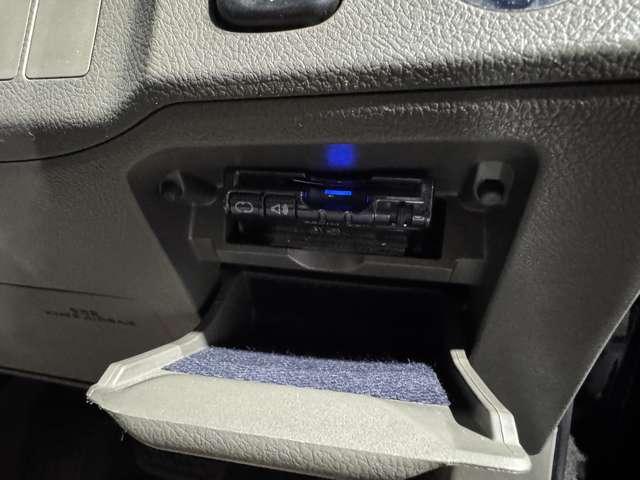 マークＸ ２５０Ｇ　リラックスセレクション・ブラックリミテッド　Ｇ’ｓ仕様　エアロ　車高調　サンルーフ　ＥＭＫＥＩ１８インチアルミ　ＴＶ　Ｂカメラ　ＥＴＣ　パワーシート（46枚目）